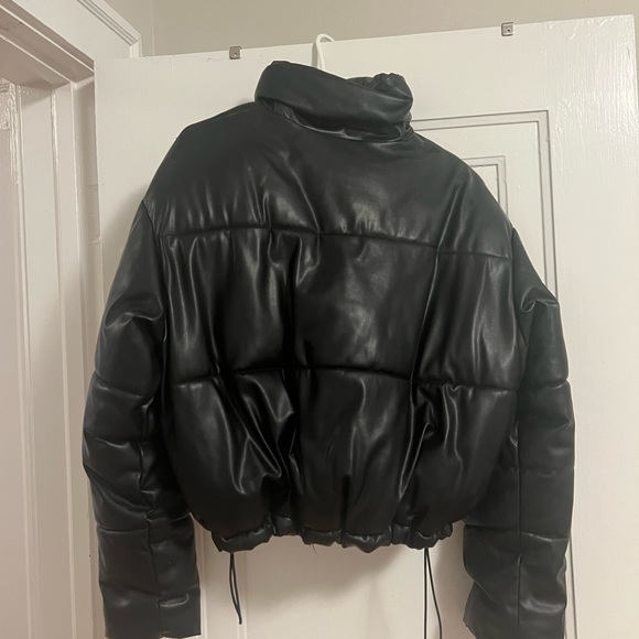 Black leather puffer jacket - Picture 3 of 5